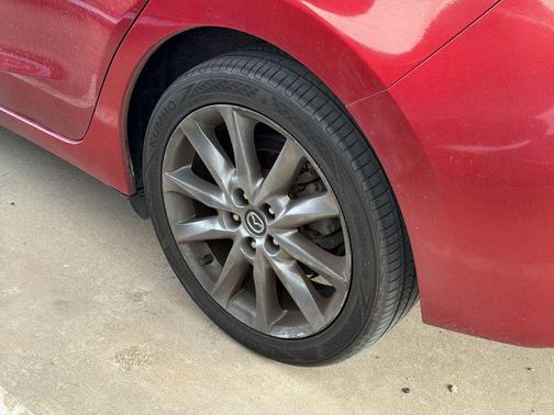 2018 Mazda Mazda3 Touring