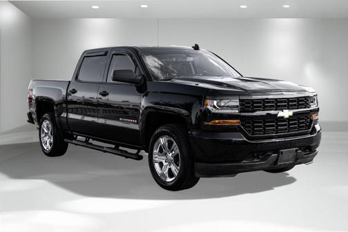 2018 Chevrolet Silverado 1500 Custom