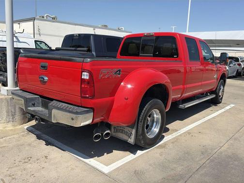 RACE RED 2016 Ford F-350 Lariat