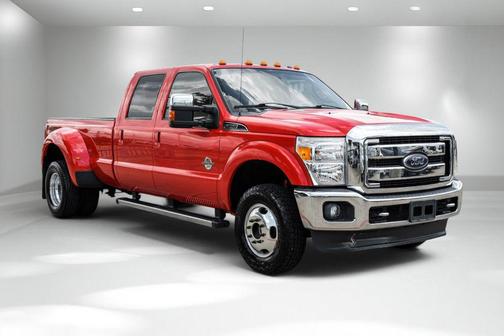 RACE RED 2016 Ford F-350 Lariat