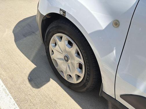 FROZEN WHITE METALLIC 2016 Ford Transit Connect XL