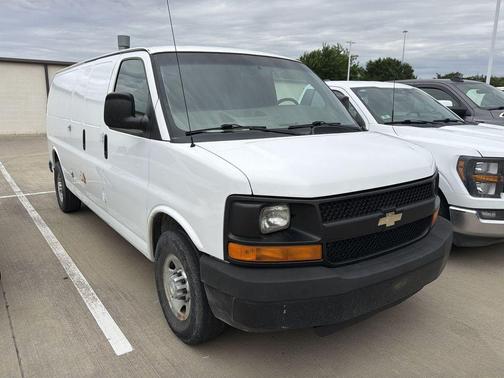 Summit White 2014 Chevrolet Express 2500 Work Van