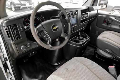 Summit White 2014 Chevrolet Express 2500 Work Van