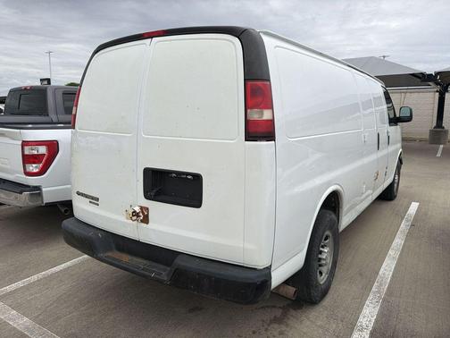 Summit White 2014 Chevrolet Express 2500 Work Van