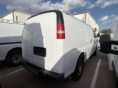 2021 Chevrolet Express 2500 RWD 2500 Regular Wheelbase WT