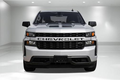 Silver Ice Metallic 2021 Chevrolet Silverado 1500 Custom
