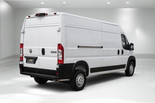 Bright White Clearcoat 2024 RAM ProMaster 2500 Tradesman