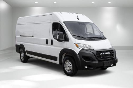 Bright White Clearcoat 2024 RAM ProMaster 2500 Tradesman