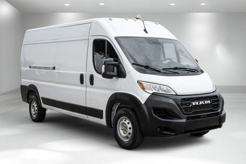 Bright White Clearcoat 2023 RAM ProMaster 2500 High Roof
