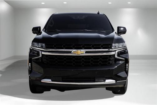 2023 Chevrolet Suburban LS