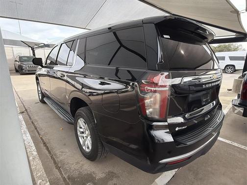 2023 Chevrolet Suburban LS