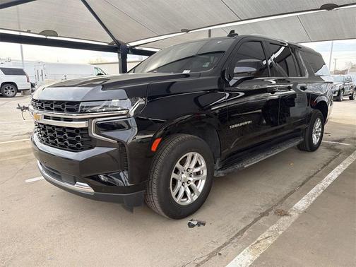 2023 Chevrolet Suburban LS