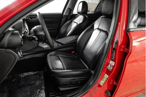 2019 Alfa Romeo Giulia Base