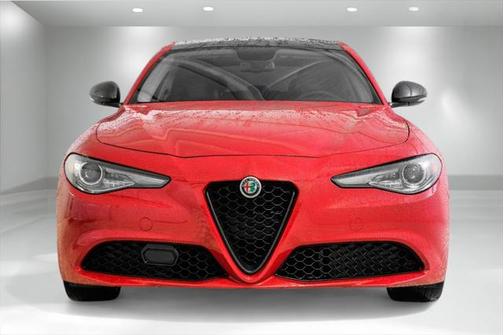 2019 Alfa Romeo Giulia Base