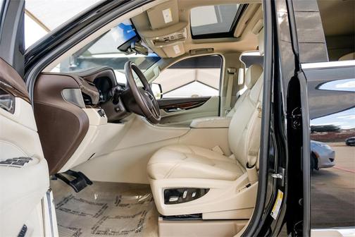 2017 Cadillac Escalade Premium Luxury