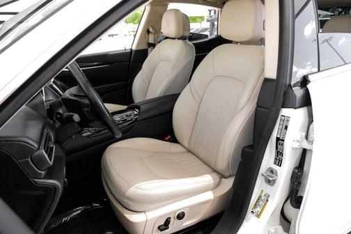 2019 Maserati Levante Base