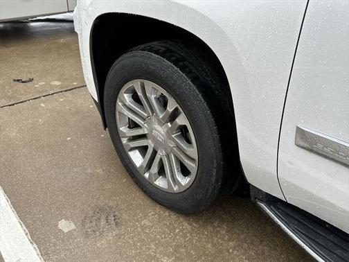 2018 Cadillac Escalade Base