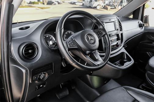 2019 Mercedes-Benz Metris Base