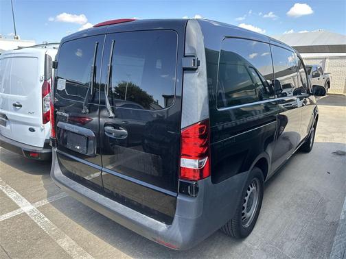 2019 Mercedes-Benz Metris Base