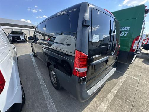 2019 Mercedes-Benz Metris Base