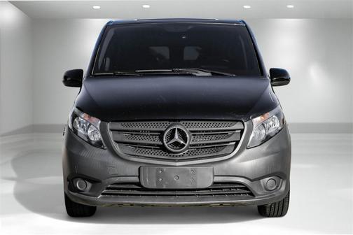 2019 Mercedes-Benz Metris Base
