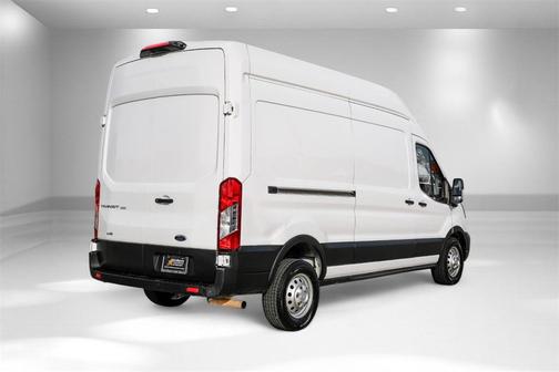 2022 Ford Transit-350 Base