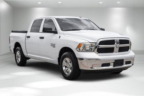 Bright White Clearcoat 2022 RAM 1500 Tradesman
