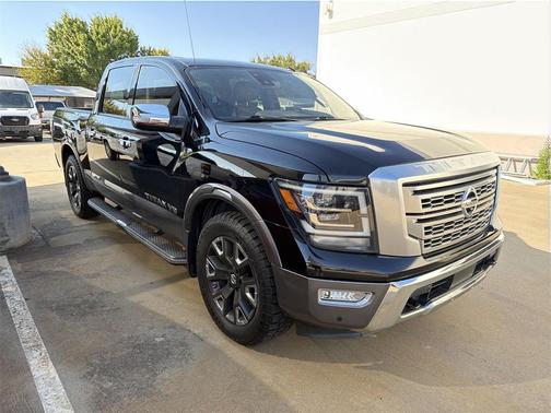 2020 Nissan Titan Platinum Reserve