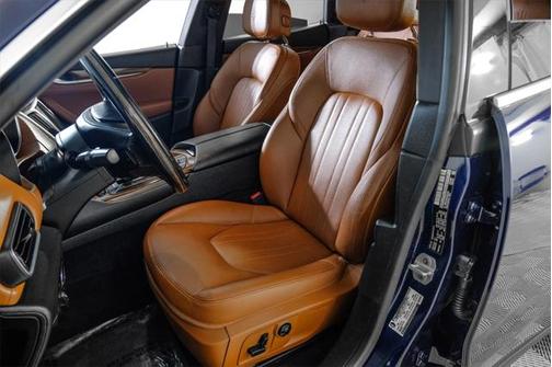 2018 Maserati Levante Base