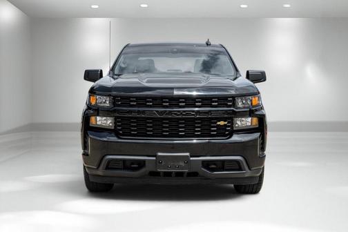Black 2022 Chevrolet Silverado 1500 Limited Custom
