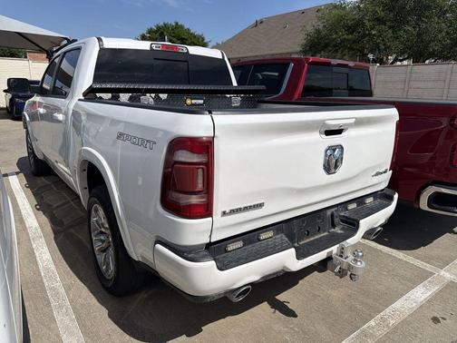 Ivory White Tri-Coat Pearlcoat 2022 RAM 1500 Laramie