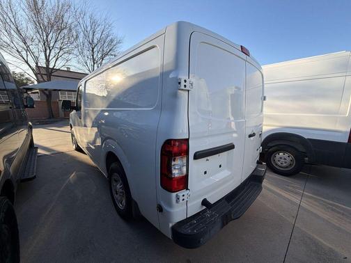 2017 Nissan NV Cargo NV2500 HD SV V6