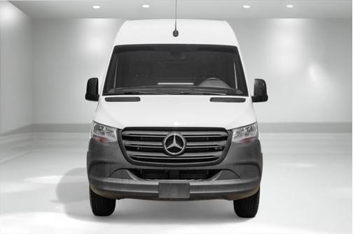 2023 Mercedes-Benz Sprinter 2500 Standard Roof