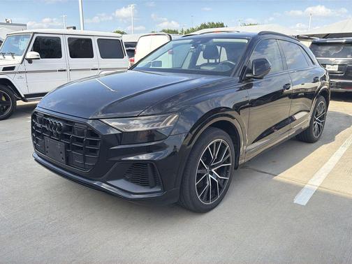 Orca Black Metallic 2019 Audi Q8 3.0T Premium