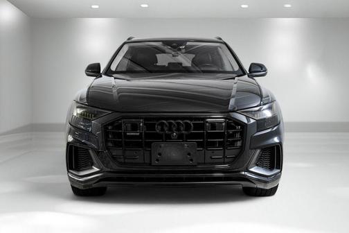 Orca Black Metallic 2019 Audi Q8 3.0T Premium