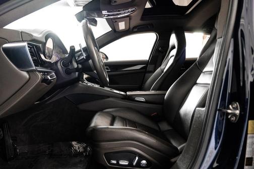 2021 Porsche Panamera 4
