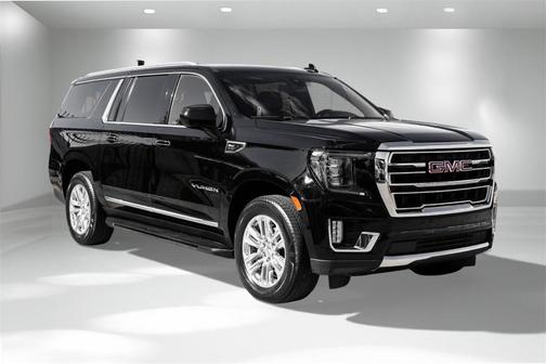 2022 GMC Yukon XL SLT