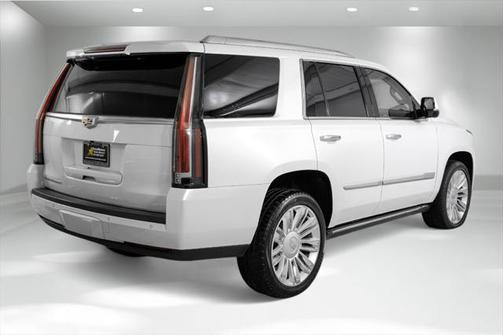 2016 Cadillac Escalade Platinum