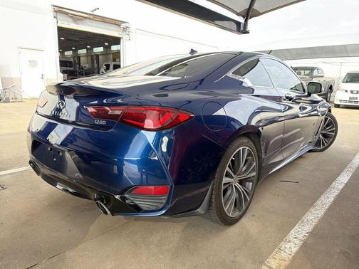 2019 INFINITI Q60 3.0T LUXE