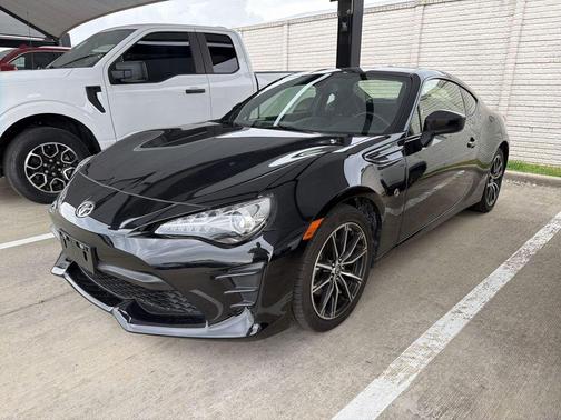 Raven 2018 Toyota 86 Base