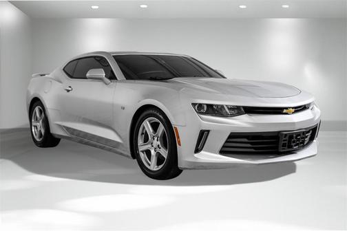 2017 Chevrolet Camaro 1LT