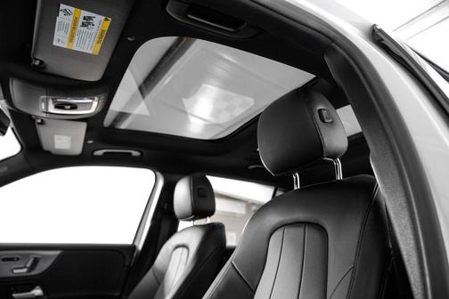 2020 Mercedes-Benz GLB 250 Base