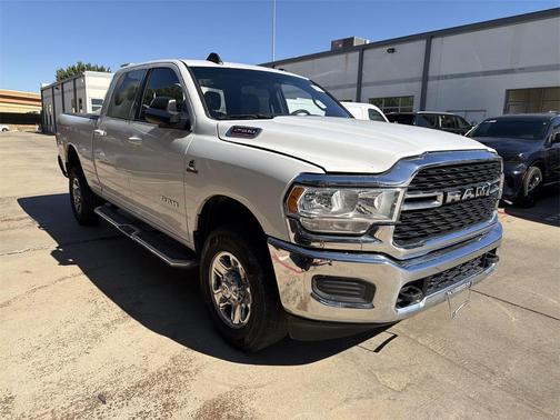 2022 RAM 2500 Big Horn Crew Cab 4x4 6'4' Box