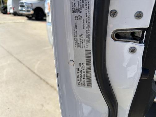 2022 RAM 2500 Big Horn Crew Cab 4x4 6'4' Box