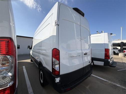 2021 Ford Transit-250 Base