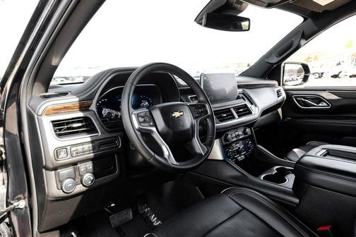 2024 Chevrolet Suburban Premier