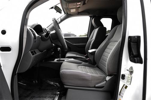 2019 Nissan Frontier S