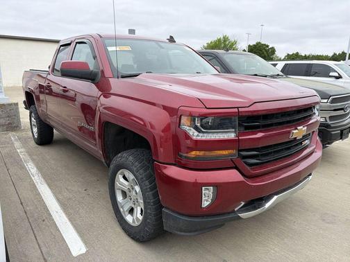 Cajun Red Tintcoat 2018 Chevrolet Silverado 1500 2LT