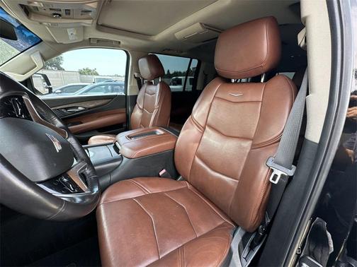 2018 Cadillac Escalade ESV Premium Luxury