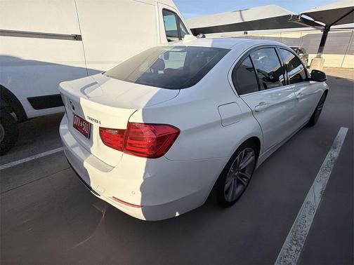 2015 BMW 328 328i